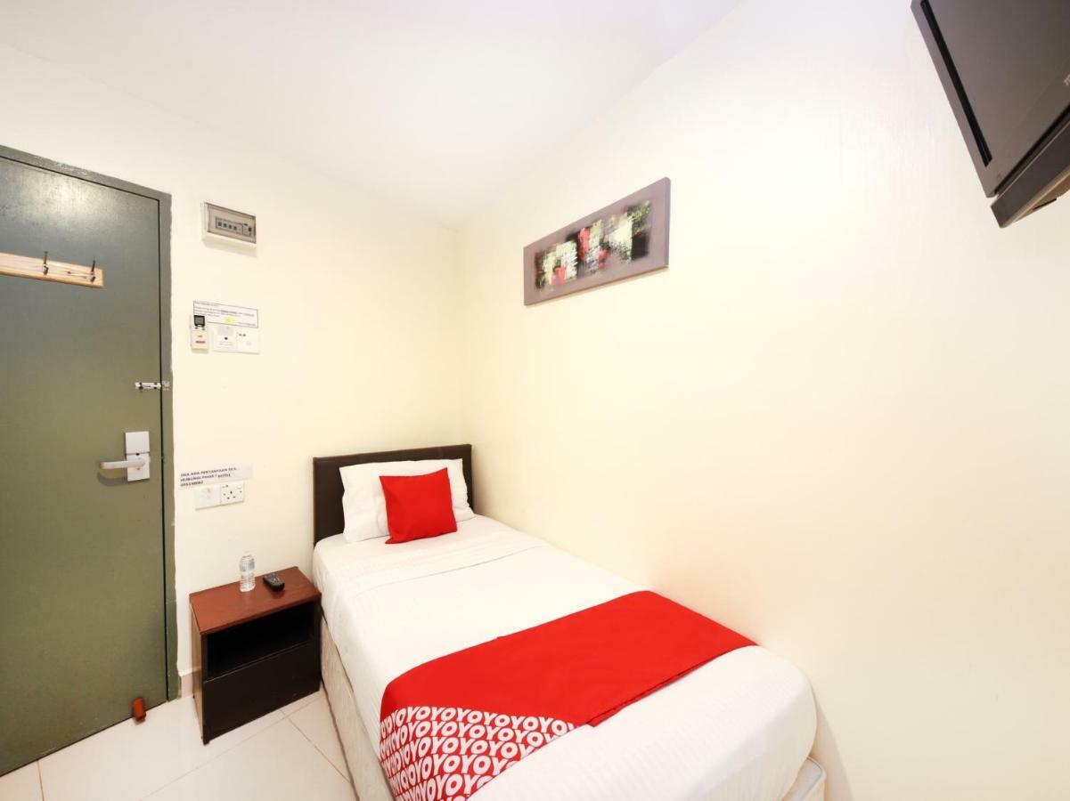 Oyo 786 The Citilite Hotel Kuantan Esterno foto