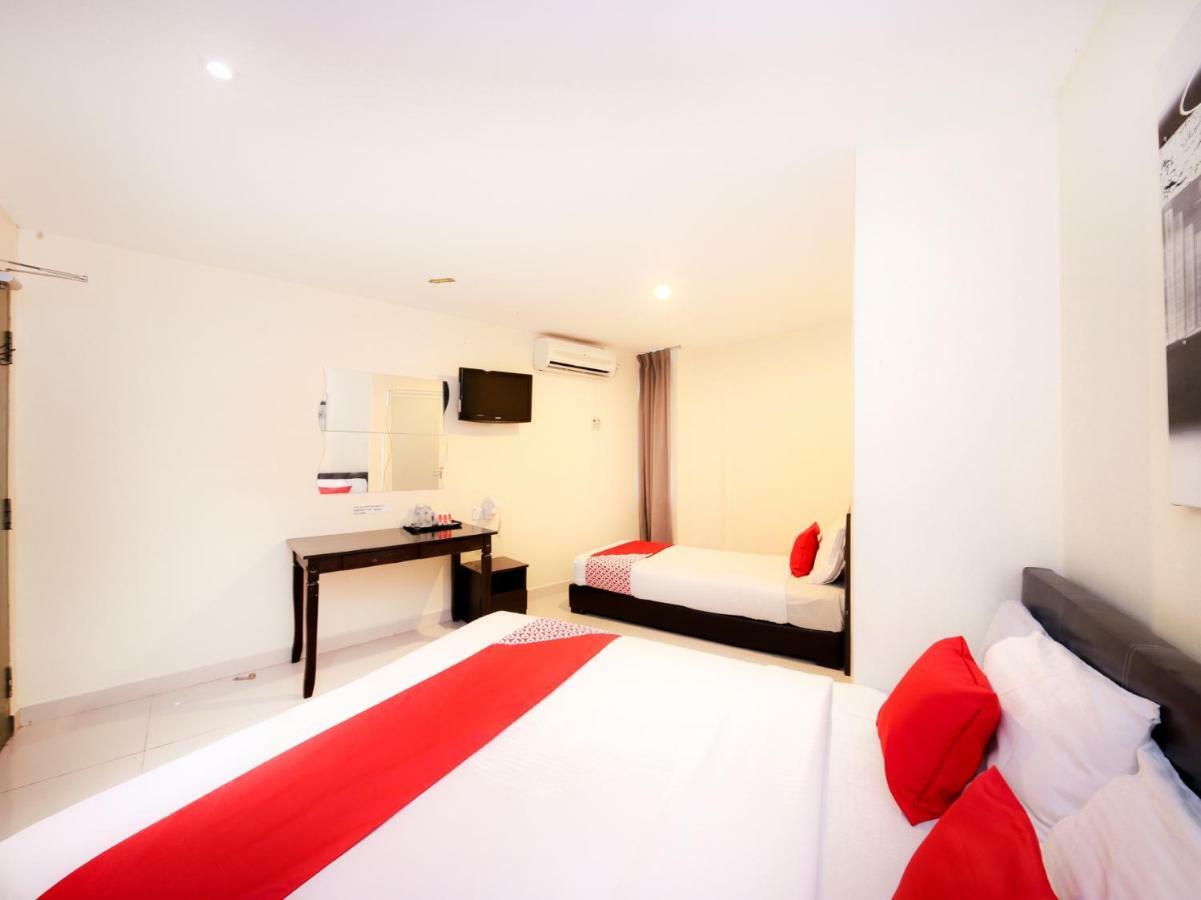 Oyo 786 The Citilite Hotel Kuantan Esterno foto